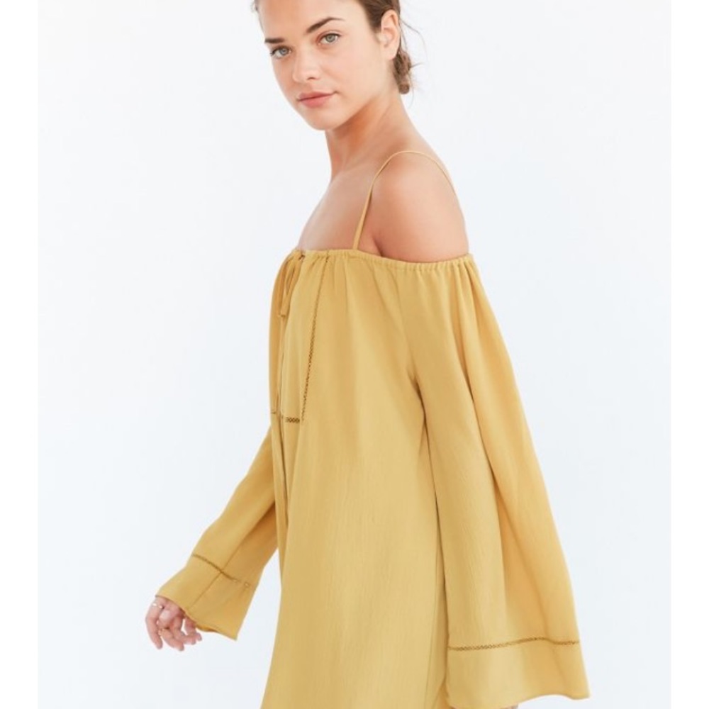 Glamorous UK Canary Yellow Off-The-Shoulder Dress